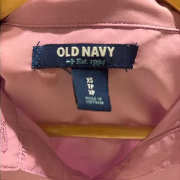 Lavender Women's Button-Up Top - Picture 3 of 3